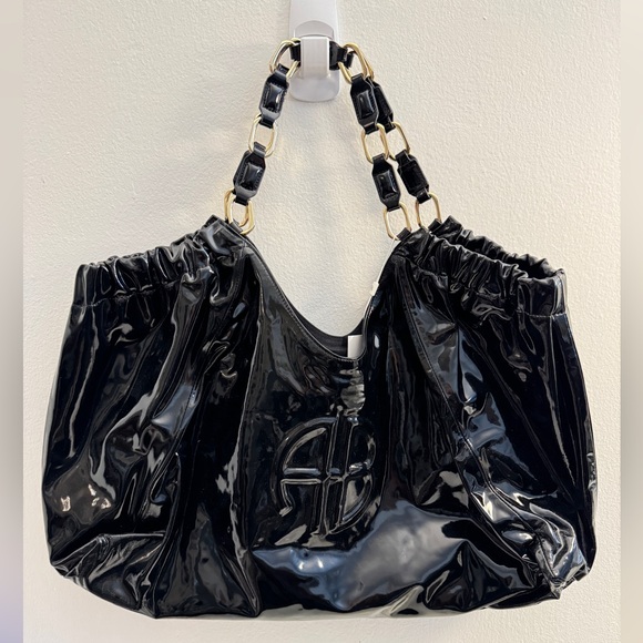 New- Anine Bing Kate Bag in High-Shine Black - Picture 6 of 11